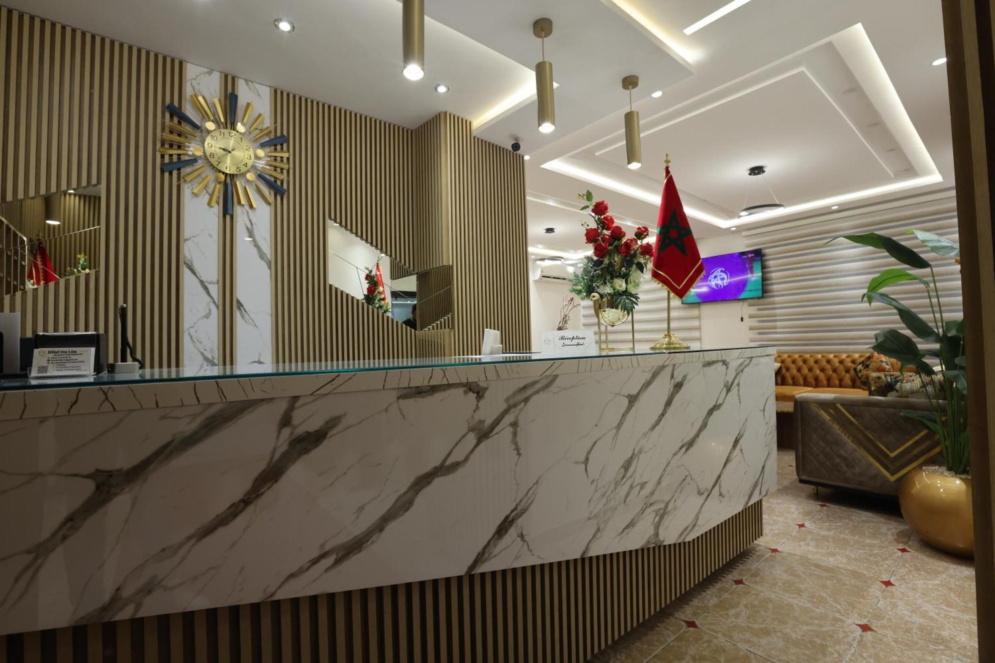 אוג'דה Hotel Des Lilas מראה חיצוני תמונה
