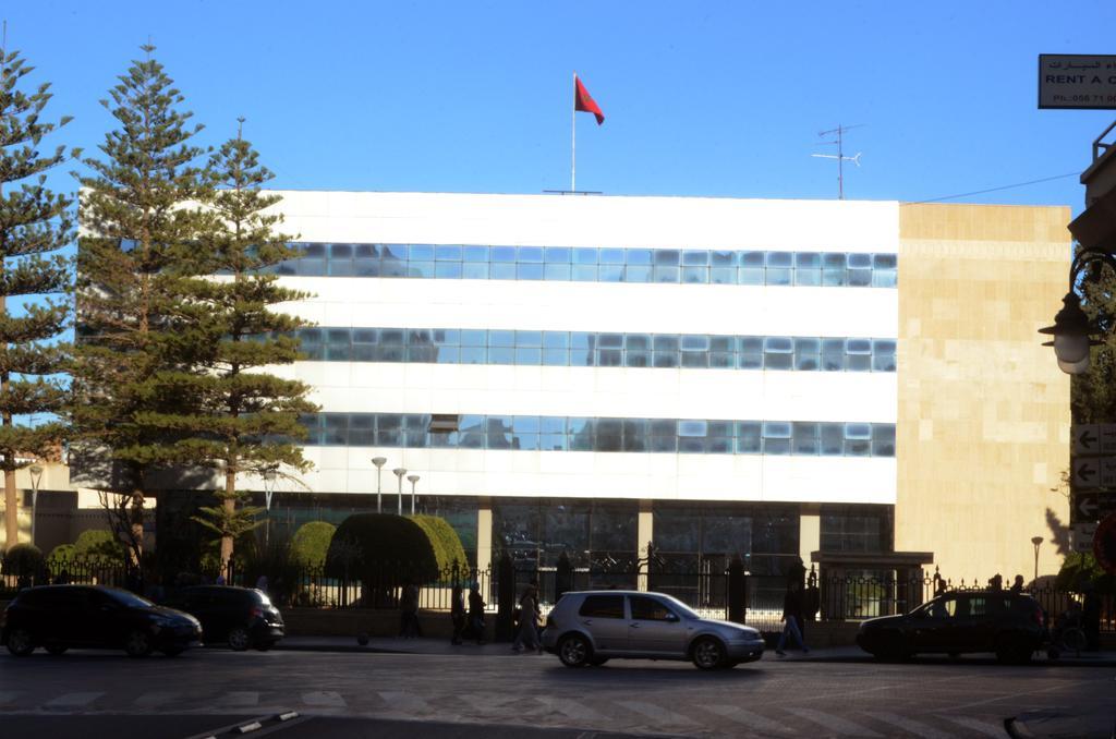 אוג'דה Hotel Des Lilas מראה חיצוני תמונה
